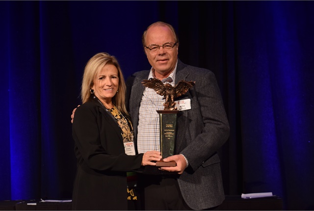 <p><em>Jeannie Chiaromonte, VP, national remarketing manager at Bank of America won this year's Consignor of the Year Award, which is sponsored by Bobit Business Media.</em></p>