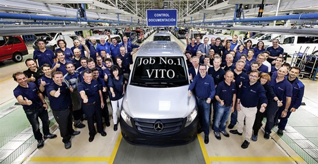 Mercedes benz spain plant #7